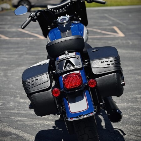 2023 Harley-Davidson® Heritage Classic Bright Billiard Blue/Billiard Gray - Black Finish thumb 1