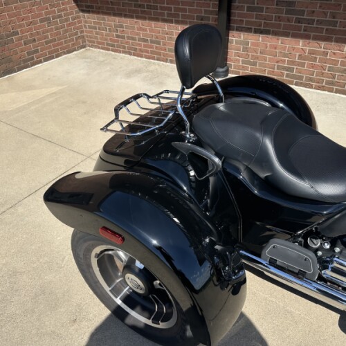 2015 Harley-Davidson Freewheeler FLRT thumb 0