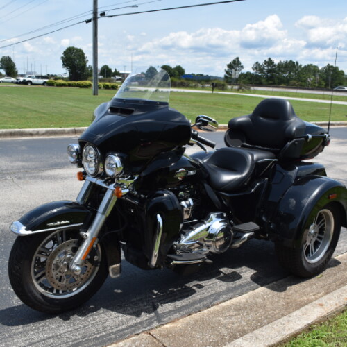 FLHTCUTG 2023 Tri Glide® Ultra thumb 1
