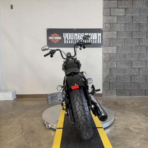 2026 Harley-Davidson® Street Bob® FXBB thumb 1