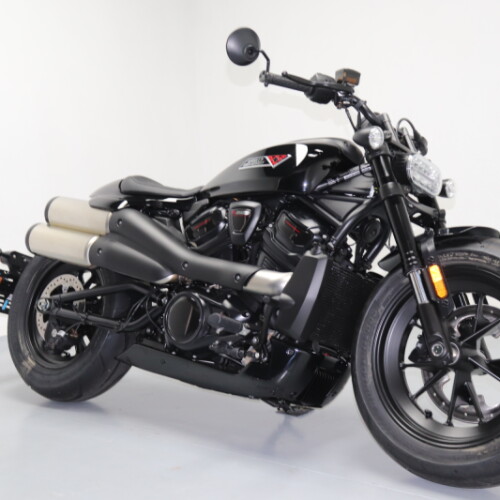2025 Harley-Davidson® Sportster™ S Vivid Black thumb 2