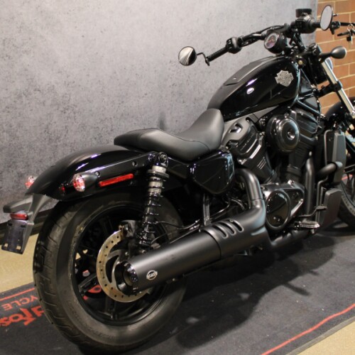 2025 Harley-Davidson® Nightster® Vivid Black RH975 thumb 0