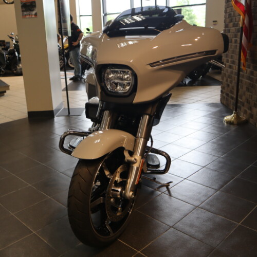 2025 Street Glide™ (FLHX) thumb 0