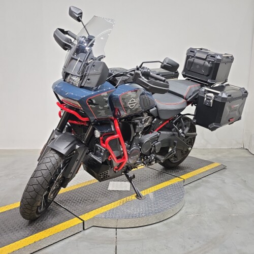 RA1250SE 2025 CVO™ Pan America® thumb 2
