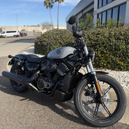 2026 Harley-Davidson® Nightster® DRK BILIARD GRY thumb 2