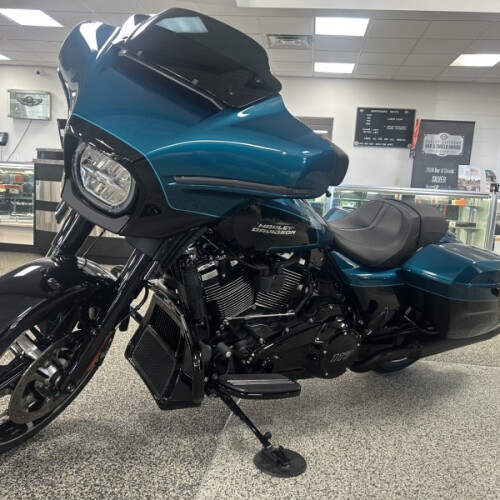 2026 Harley-Davidson® FLHX Street Glide™- Blk Trim thumb 1