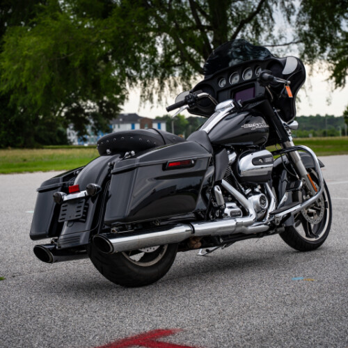 2019 Harley-Davidson® Street Glide® FLHX thumb 2
