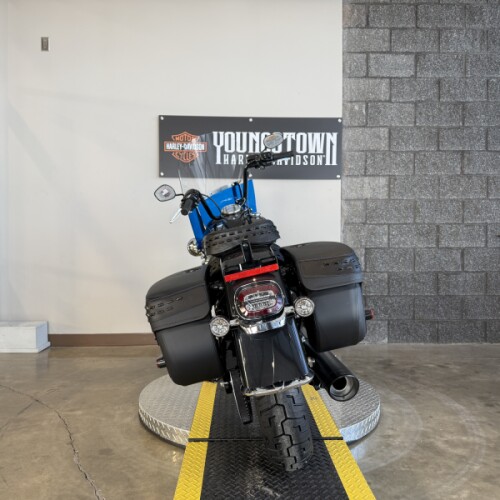 2026 Harley-Davidson® Heritage Classic - LIBERTY EDITION FLHC thumb 2