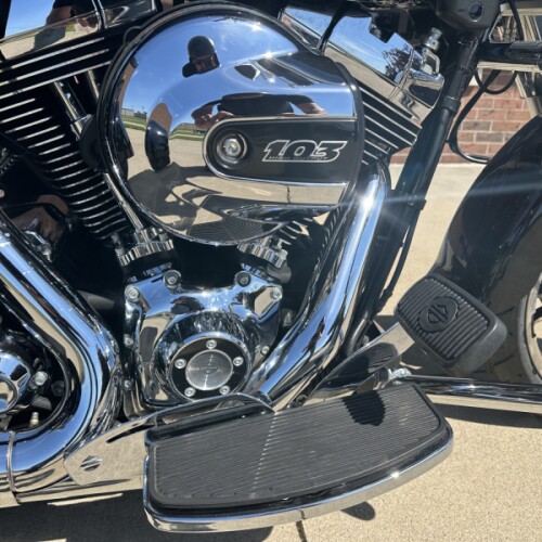 2015 Harley-Davidson Freewheeler FLRT thumb 2