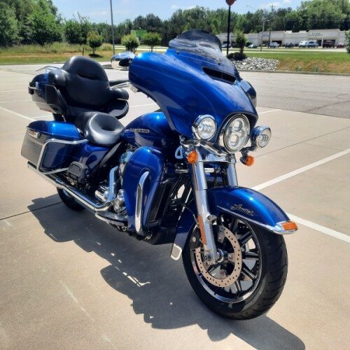 2015 Electra Glide Ultra Limited Superior Blue thumb 1