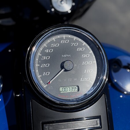 2023 Harley-Davidson® Road King® Special Bright Billiard Blue thumb 0