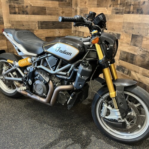 2023 Indian Motorcycle FTR R Carbon thumb 3