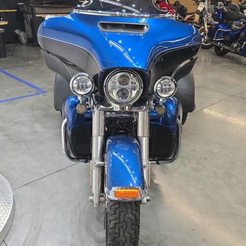 FLHTCUTG 2018 Tri Glide® Ultra thumb 3