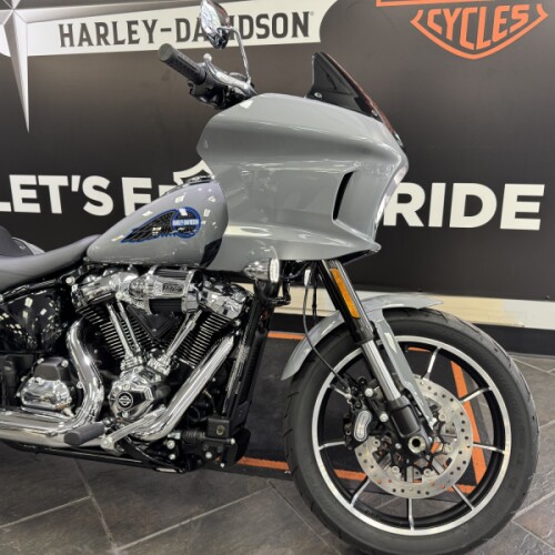 2026 Harley-Davidson® Low Rider® ST Dark Billiard Gray Chrome Trim thumb 3