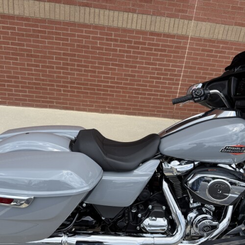 2026 Harley-Davidson® Street Glide® Dark Billiard Gray thumb 1