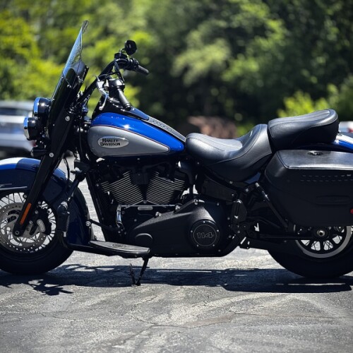 2023 Harley-Davidson® Heritage Classic Bright Billiard Blue/Billiard Gray - Black Finish thumb 3