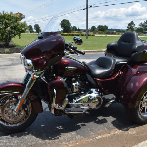 FLHTCUTG 2019 Tri Glide® Ultra thumb 1