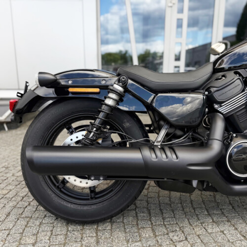 2026 Harley-Davidson® Nightster® Vivid Black Black Trim thumb 0