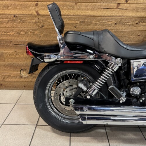 2004 Harley-Davidson® Wide Glide Vivid Black FXDWGI thumb 0