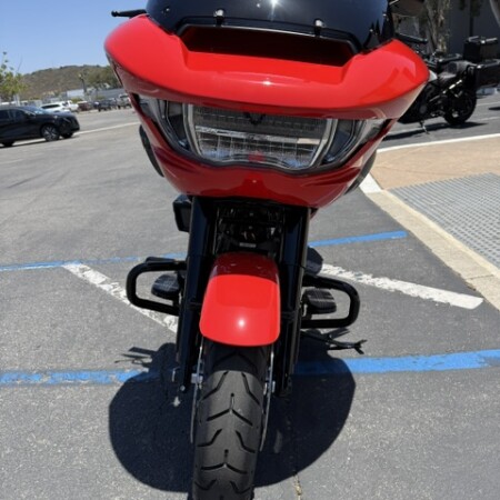 2026 Harley-Davidson® Road Glide™ Blood Orange Black Trim thumb 2