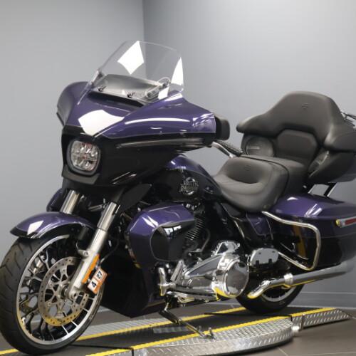 2026 Harley-Davidson® Street Glide Limited FLHXL thumb 0