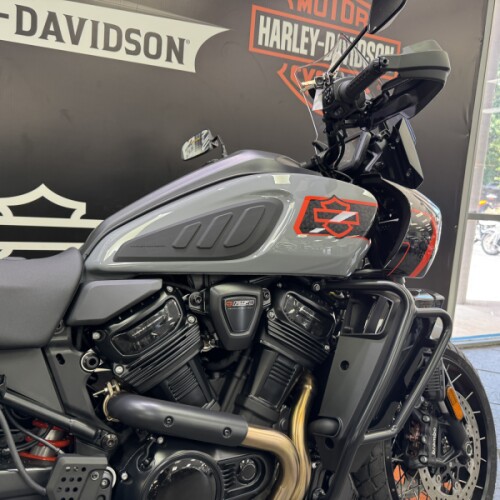 2026 Harley-Davidson® Pan America 1250 Limited Dark Billiard Gray thumb 1