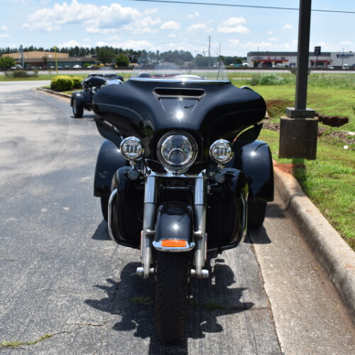 FLHTCUTG 2015 Tri Glide® Ultra thumb 2