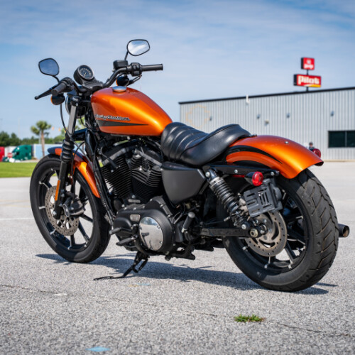 2020 Harley-Davidson® Iron 883™ XL 883N thumb 0