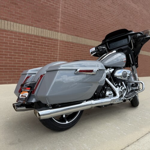 2026 Harley-Davidson® Street Glide® Dark Billiard Gray thumb 0