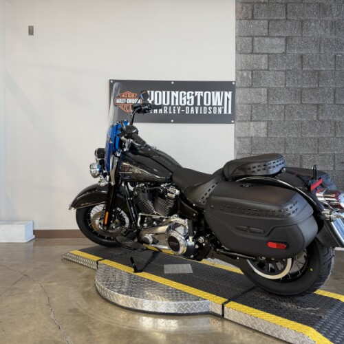 2026 Harley-Davidson® Heritage Classic - LIBERTY EDITION FLHC thumb 1