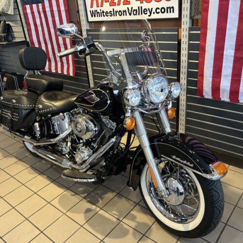 FLSTC 2011 Heritage Softail® Classic thumb 0