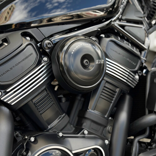 2026 Harley-Davidson® Nightster® Vivid Black Black Trim thumb 1