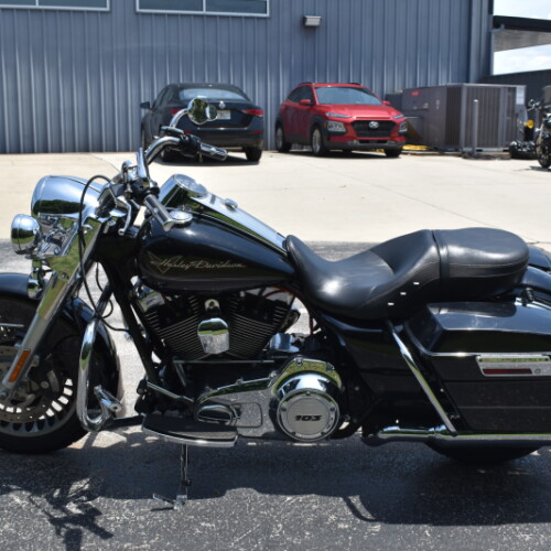 2013 Harley-Davidson® Road King® FLHR thumb 0