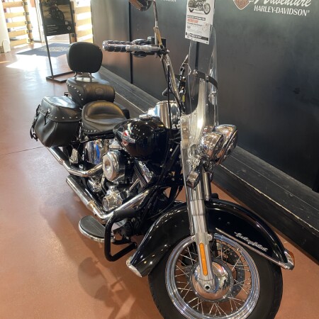 FLSTC 2016 Heritage Softail® Classic thumb 3