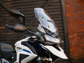 2026 Triumph Tiger 1200 Alpine Edition  thumb 1
