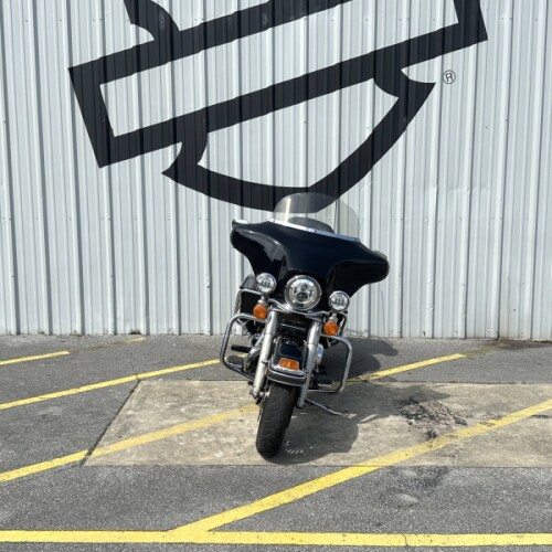 2009 Harley-Davidson® Electra Glide® Classic Vivid Black thumb 3