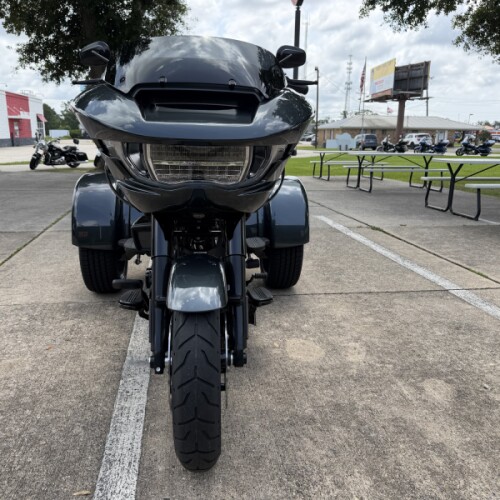 2026 Harley-Davidson® Road Glide 3 | New Three-Wheel Touring Motorcycle thumb 2