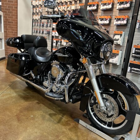 FLHX 2013 Street Glide® thumb 1