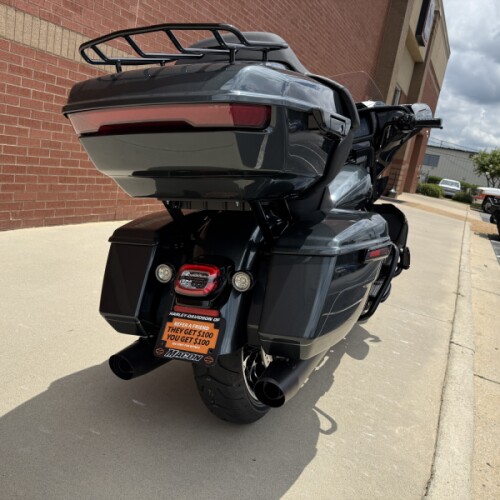 2026 Harley-Davidson® Street Glide Limited Iron Horse Metallic Black Trim thumb 0