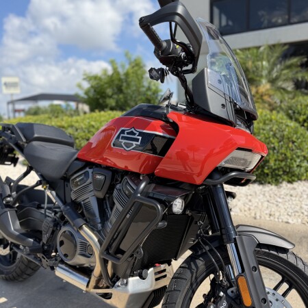2026 Harley-Davidson® Pan America® 1250 Special Blood Orange Black Cast Wheels thumb 3