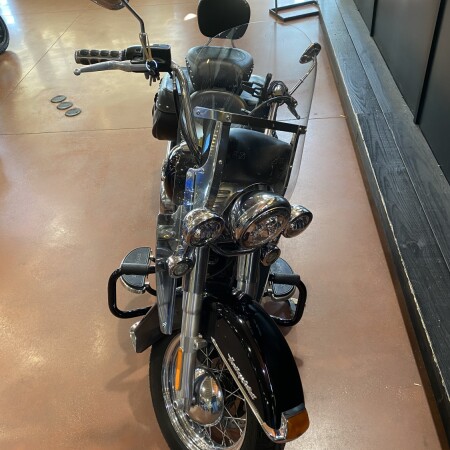 FLSTC 2016 Heritage Softail® Classic thumb 1