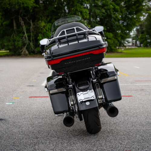 2022 Harley-Davidson® Ultra Limited FLHTK thumb 1