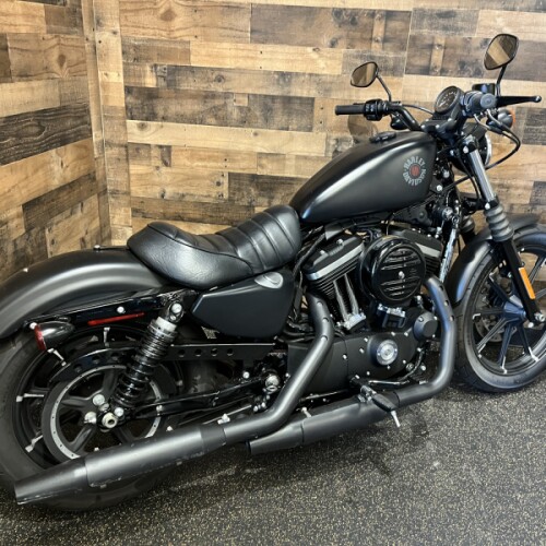 2019 Harley-Davidson® Iron 883™ Black Denim XL883N thumb 2