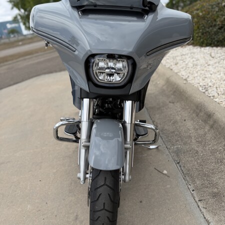 2026 Harley-Davidson® Street Glide® DRK BILIARD GRY thumb 1