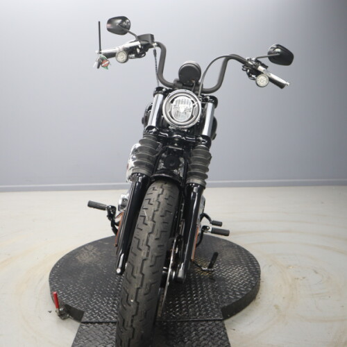 2026 Harley-Davidson® Street Bob® FXBB thumb 1