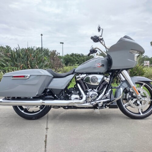 Harley-Davidson® Road Glide™ 2026 thumb 3