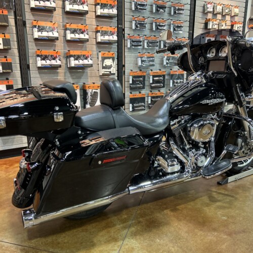 FLHX 2013 Street Glide® thumb 3