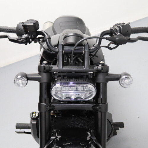2025 Harley-Davidson® Sportster™ S Vivid Black thumb 1