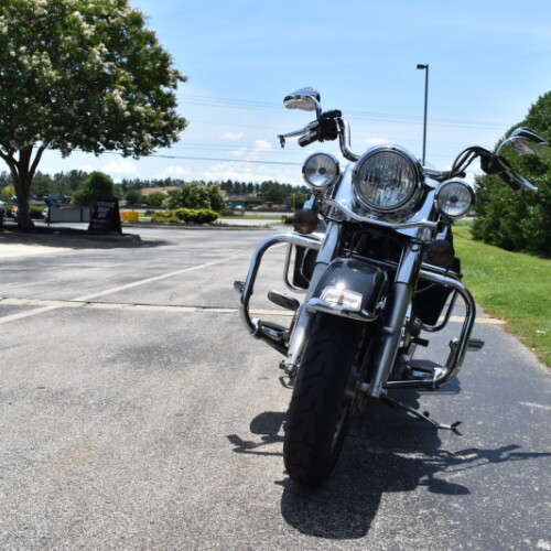 2013 Harley-Davidson® Road King® FLHR thumb 2