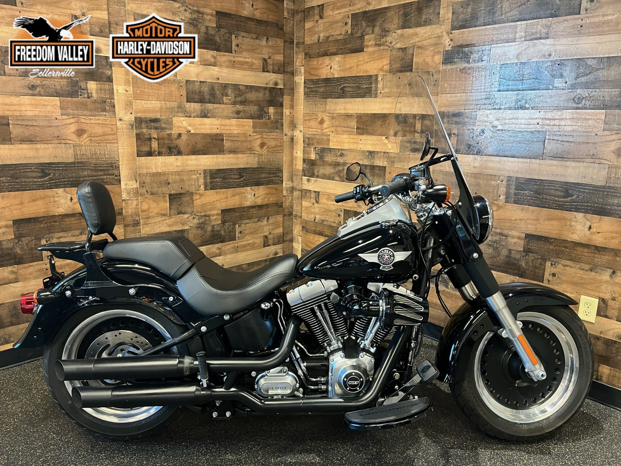 2014 Harley-Davidson® Fat Boy® Vivid Black Black Trim FLSTFB103